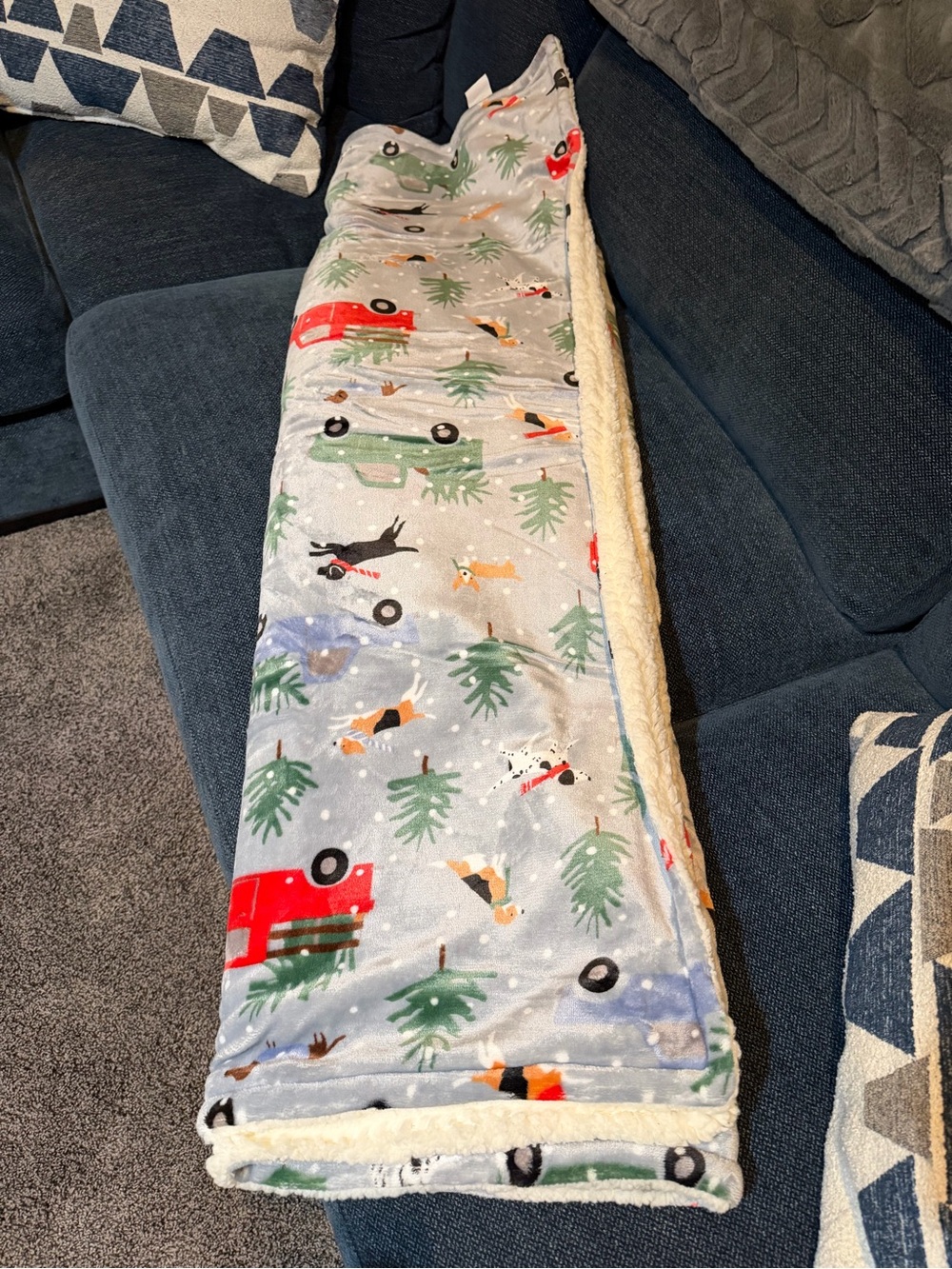 Cozy Winter Truck & Trees Sherpa Throw Blanket - Light Gray